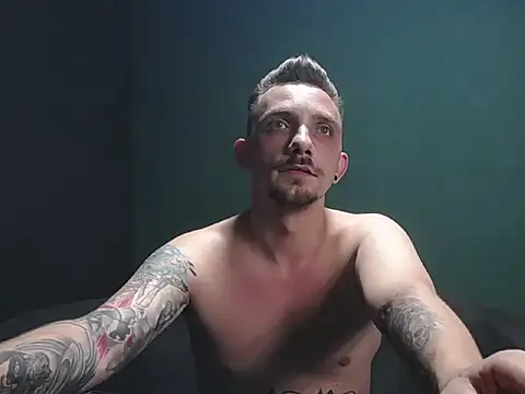 guesswhatbitch online show from September 23, 2025, 11:45 pm