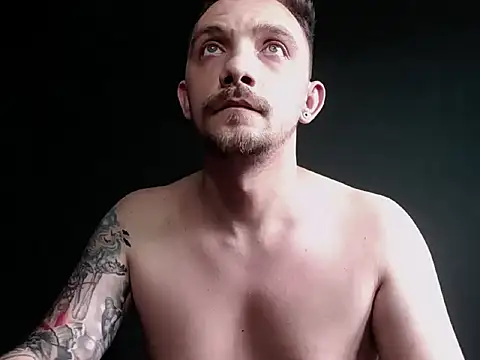 guesswhatbitch online show from September 29, 2025, 9:38 am