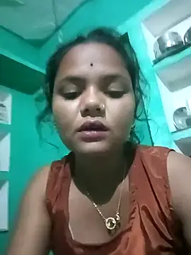 Hot Shredha online show from October 22, 2025, 3:44 pm