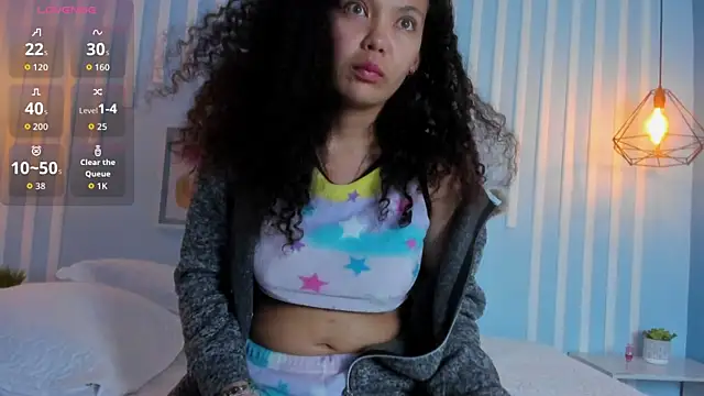 SweetStarr  online show from October 4, 2025, 11:12 am