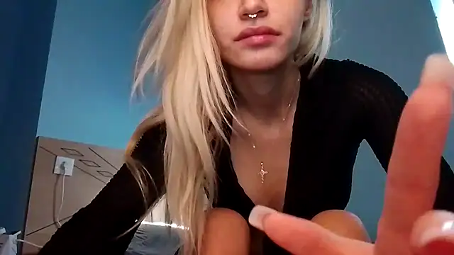 lesyawhite online show from October 11, 2025, 5:19 am