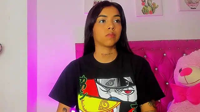 Snapshot of dahiiangomezz chatting on February 13, 2026, 5:02 pm dahiiangomezz online show from February 13, 2026, 5:02 pm