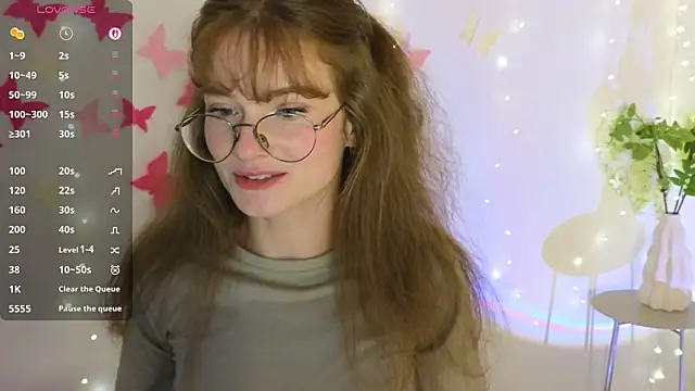 Katyaa Lover online show from October 6, 2025, 3:35 pm