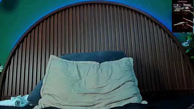 JeergMuscle online show from November 28, 2025, 6:57 am