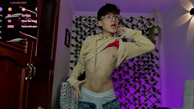 bellmontneon online show from December 18, 2025, 11:25 am