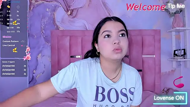 Snapshot of LunaWiill_ chatting on November 28, 2025, 12:05 pm LunaWiill online show from November 28, 2025, 12:05 pm