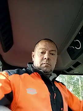 hugoboys4576 online show from October 7, 2025, 6:58 am