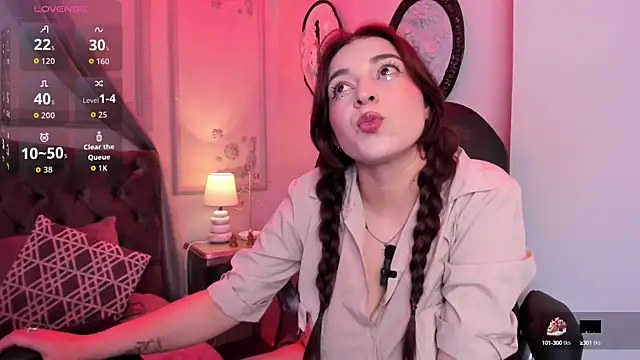 Jenniekim 18 online show from September 25, 2025, 11:49 am