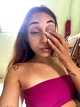 loirinhaaa online show from January 8, 2026, 3:51 pm