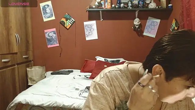 Sasharosee2 online show from October 15, 2025, 12:13 pm