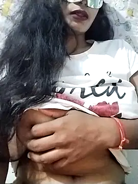 ms-naina online show from October 31, 2025, 5:42 pm