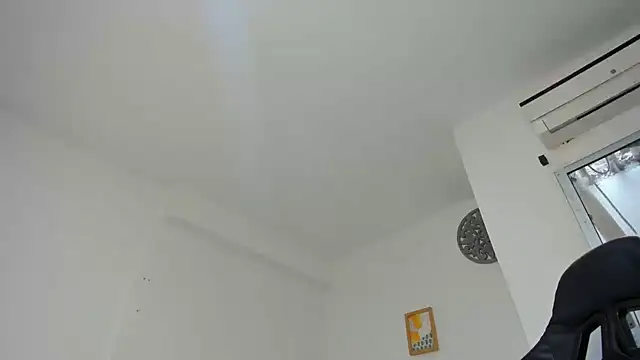 Snapshot of Dakota_x18 chatting on October 7, 2025, 7:59 pm Dakota x18 online show from October 7, 2025, 7:59 pm