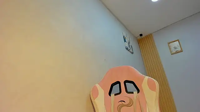 Snapshot of Dakota_x18 chatting on February 13, 2026, 7:58 pm Dakota x18 online show from February 13, 2026, 7:58 pm