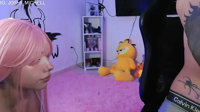 Everlong  online show from November 14, 2025, 8:45 pm