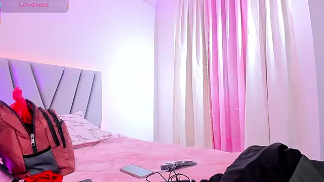 Doll lauren online show from October 17, 2025, 5:59 pm