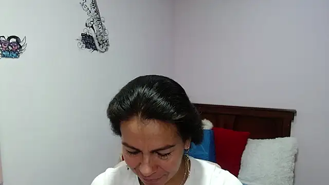Snapshot of camilavargas_ chatting on June 30, 2026, 4:29 pm camilavargas online show from June 30, 2026, 4:29 pm