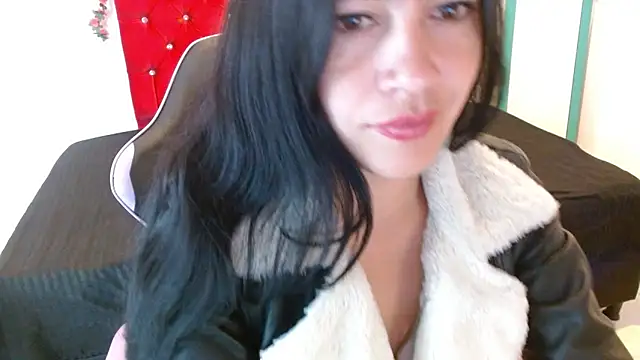 cristal1609 online show from January 6, 2026, 12:42 pm