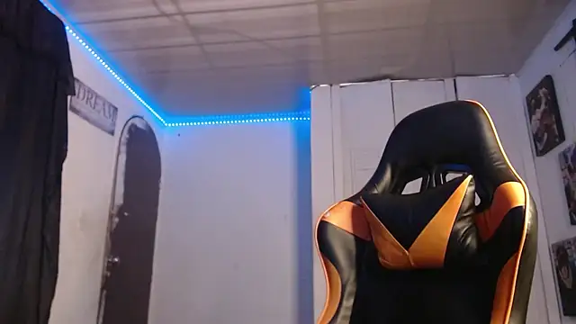 Snapshot of Chrys_harris77 chatting on September 25, 2025, 8:59 pm Chrys harris77 online show from September 25, 2025, 8:59 pm