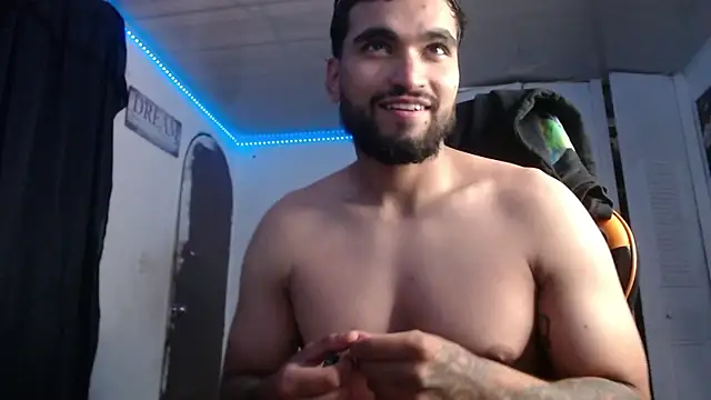 Snapshot of Chrys_harris77 chatting on October 1, 2025, 10:13 pm Chrys harris77 online show from October 1, 2025, 10:13 pm