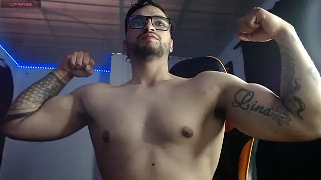 Snapshot of Chrys_harris77 chatting on November 19, 2025, 9:26 pm Chrys harris77 online show from November 19, 2025, 9:26 pm