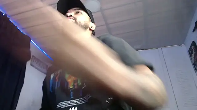 Snapshot of Chrys_harris77 chatting on October 6, 2025, 9:48 pm Chrys harris77 online show from October 6, 2025, 9:48 pm