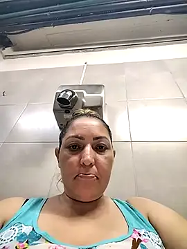 Lunita86 online show from March 31, 2026, 12:56 am