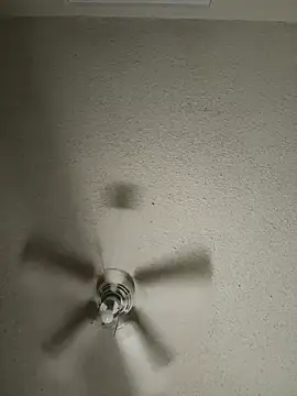 Snapshot of foreigntitts_ chatting on February 11, 2026, 3:06 am foreigntitts online show from February 11, 2026, 3:06 am