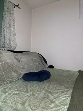 Snapshot of foreigntitts_ chatting on February 2, 2026, 10:36 am foreigntitts online show from February 2, 2026, 10:36 am