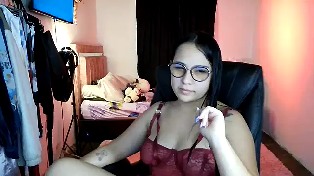 sacha torres02 online show from March 13, 2026, 8:58 pm