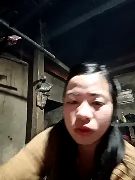 Snapshot of tulipsexy chatting on November 24, 2025, 11:27 pm tulipsexy online show from November 24, 2025, 11:27 pm