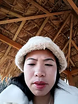 Snapshot of tulipsexy chatting on November 27, 2025, 1:39 am tulipsexy online show from November 27, 2025, 1:39 am