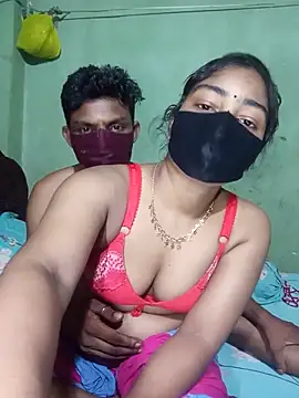 Snapshot of Cute_Couple59 chatting on June 3, 2026, 7:51 pm Cute Couple59 online show from June 3, 2026, 7:51 pm