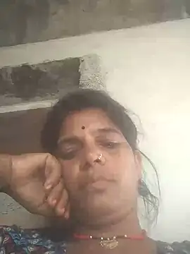 Hott cutgirl online show from October 2, 2025, 8:18 am