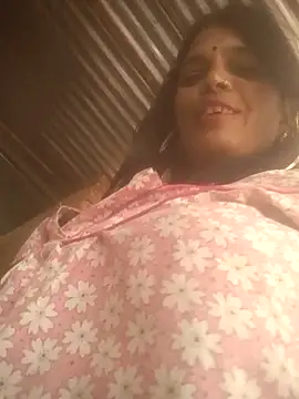 Hott cutgirl online show from October 13, 2025, 10:17 am