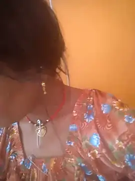 Hott cutgirl online show from October 5, 2025, 3:19 am