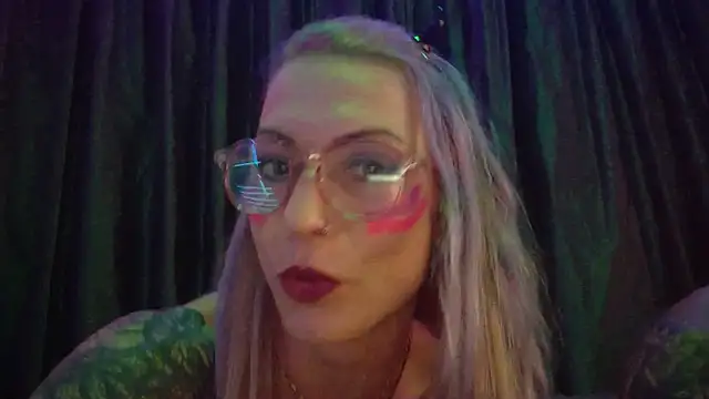 Fit4Kink online show from April 12, 2026, 12:03 am