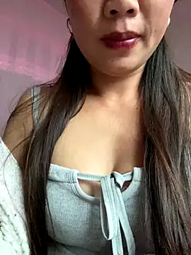 Snapshot of Milky-milk chatting on December 2, 2025, 11:39 pm Milky-milk online show from December 2, 2025, 11:39 pm