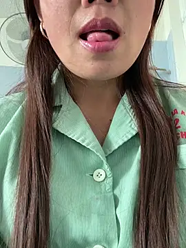 Milky-milk online show from March 27, 2026, 5:16 am