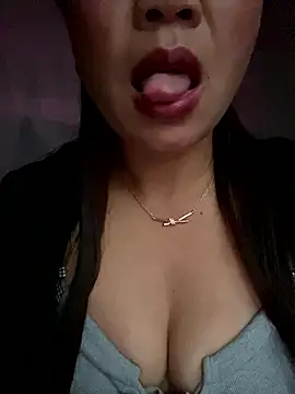 Snapshot of Milky-milk chatting on January 11, 2026, 11:44 pm Milky-milk online show from January 11, 2026, 11:44 pm