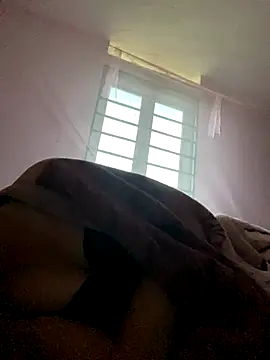 Snapshot of Milky-milk chatting on November 19, 2025, 11:38 pm Milky-milk online show from November 19, 2025, 11:38 pm