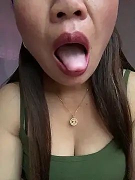 Milky-milk online show from March 10, 2026, 11:42 pm