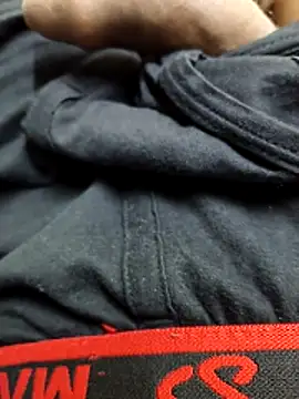 king boy070 online show from February 3, 2026, 6:33 am