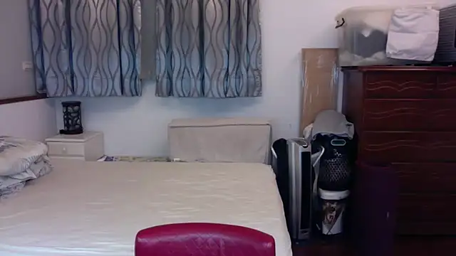 kai101010 online show from October 17, 2025, 4:31 pm