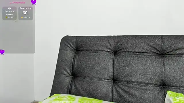 Cherrysweetyx online show from February 26, 2026, 12:27 pm