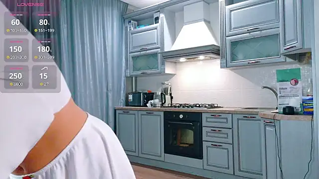 OnlyForYou  online show from October 4, 2025, 3:19 am