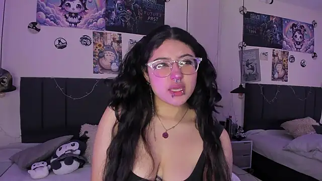 Snapshot of SabrinaV_ chatting on March 14, 2026, 11:27 am SabrinaV online show from March 14, 2026, 11:27 am