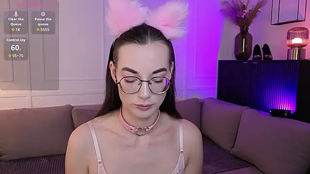 EmmaJakson online show from September 24, 2025, 3:40 pm