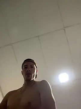 juancho0400 online show from March 23, 2026, 7:19 am