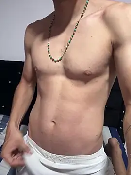 juancho0400 online show from March 25, 2026, 4:39 pm