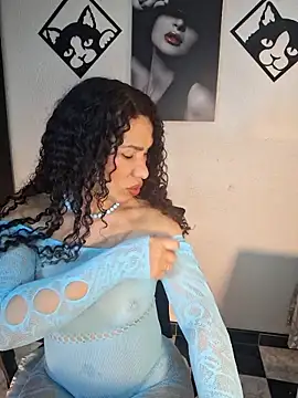 Lina 444 online show from April 15, 2026, 12:49 am